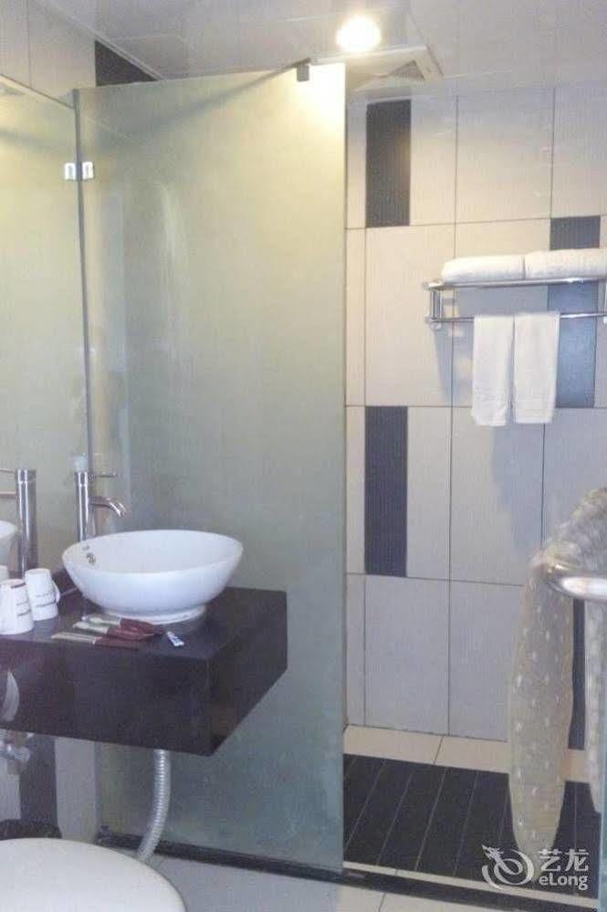 Loft Inn Qingyuan Lianjiang Road Branch Qingyuan (Guangdong) Extérieur photo
